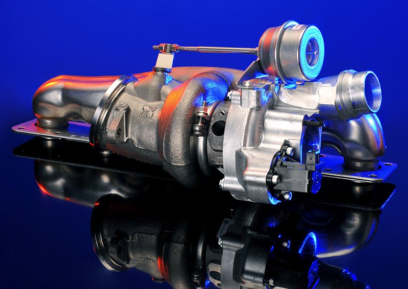 Турбокомпрессор BorgWarner Twin Scroll повышает экономию топлива новых мощных бензиновых двигателей - фото
